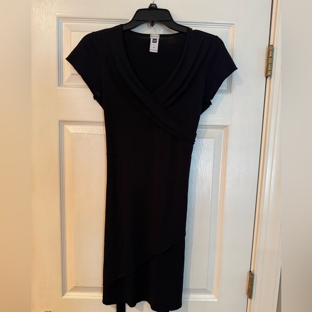 Black GAP Stretch Dress